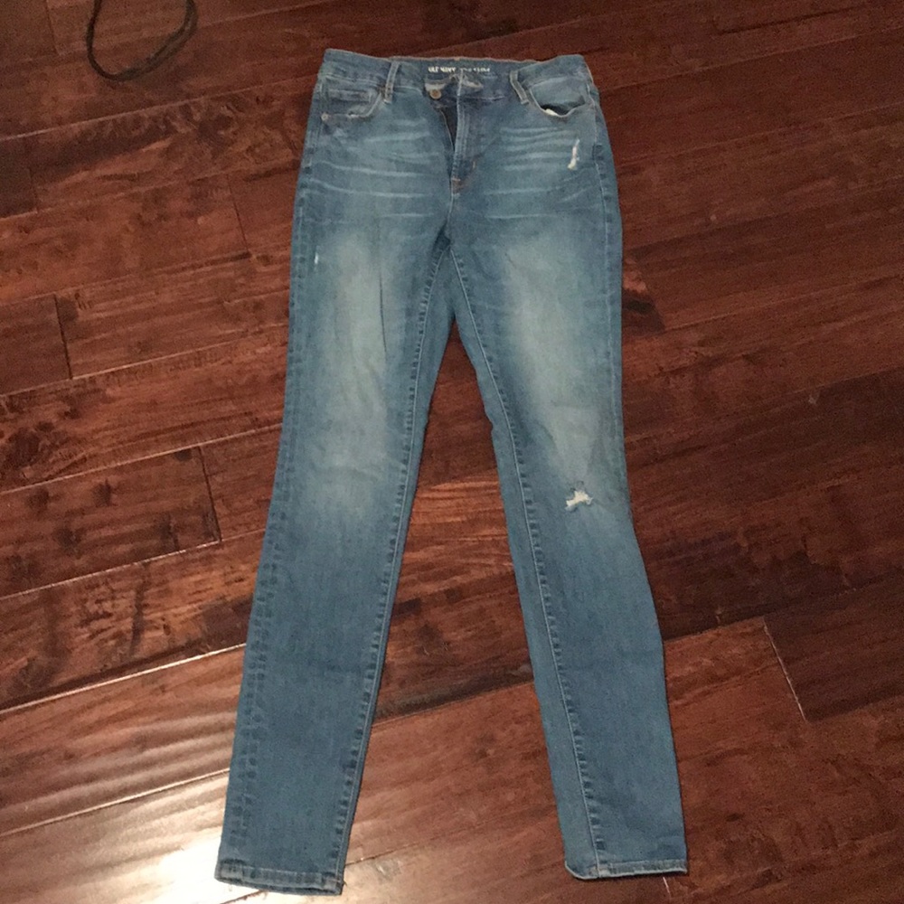 Old Navy Rockstar jeans